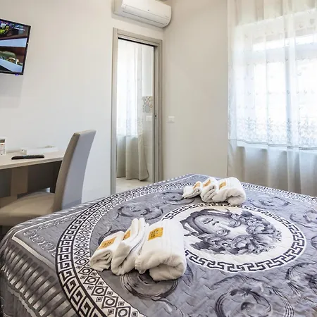 Corte Degli Dei Bed & Breakfast